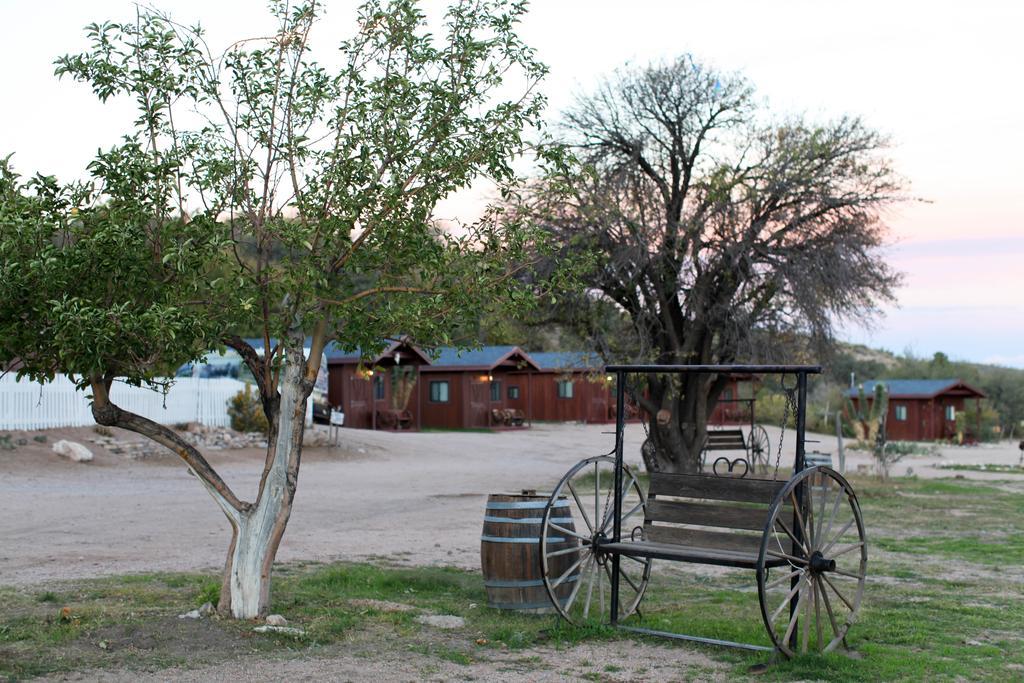 Grand Canyon Western Ranch Meadview ภายนอก รูปภาพ