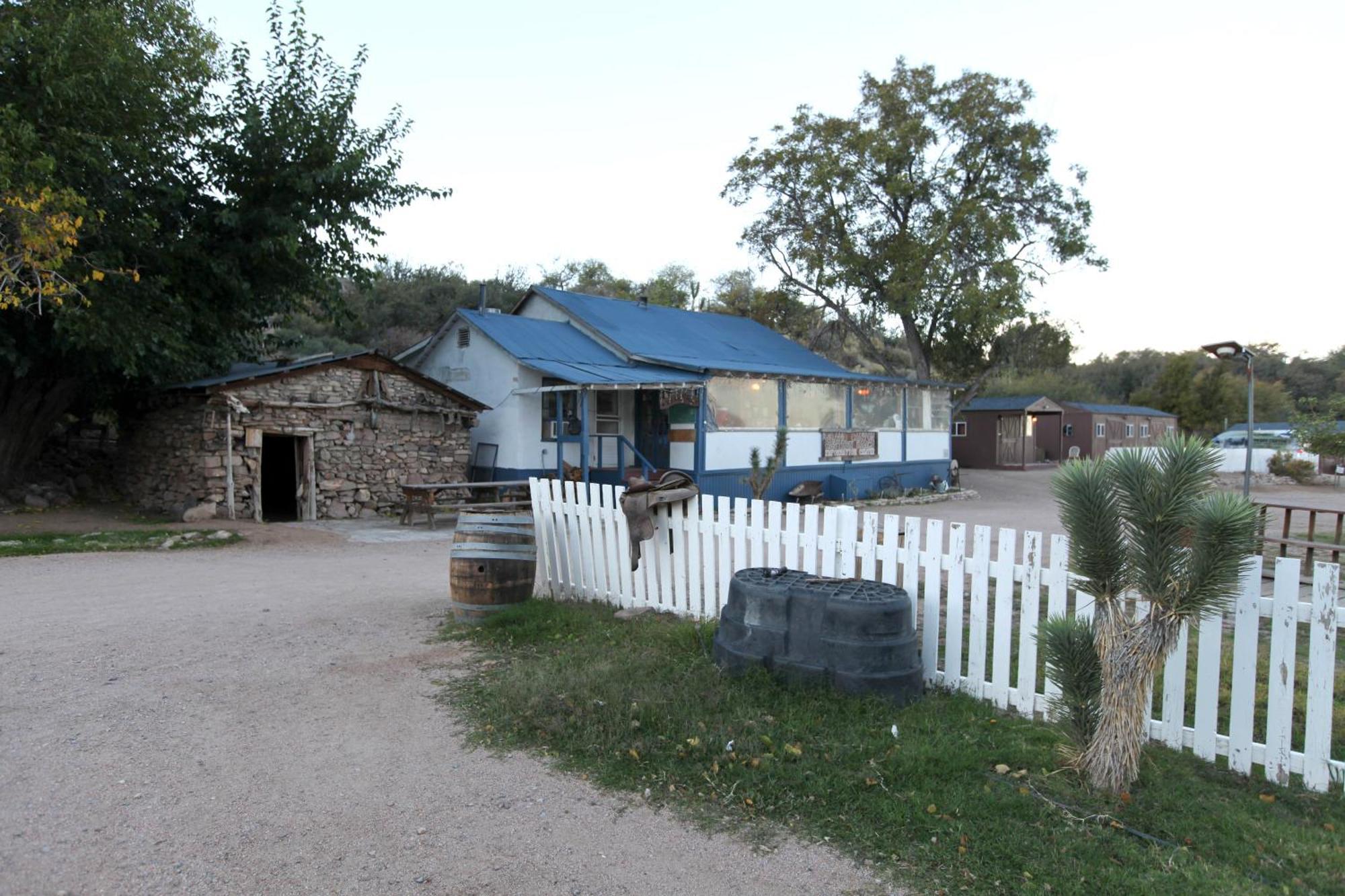 Grand Canyon Western Ranch Meadview ภายนอก รูปภาพ