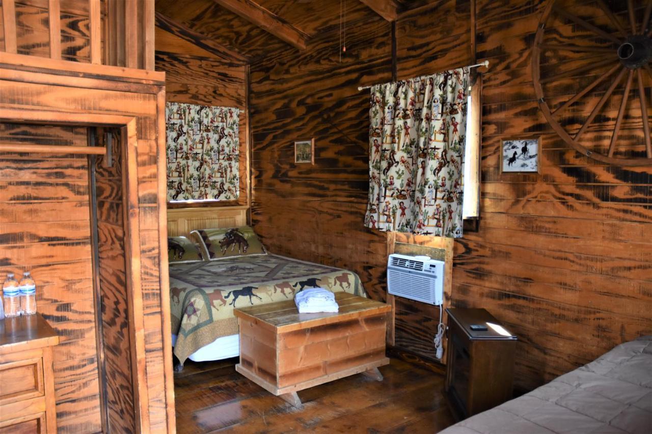 Grand Canyon Western Ranch Meadview ภายนอก รูปภาพ